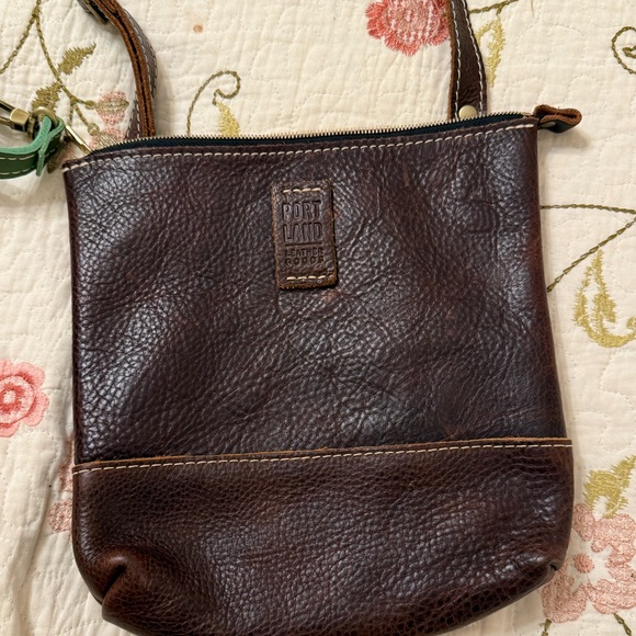 Portland Leather Festival Bag - Picture 2 of 4